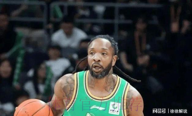 广东半场打花辽宁!2小外轰44分,2小将齐发挥,亨特首秀狂铁! 广东半场打花辽宁!2小外轰44分,2小将齐发挥,亨特首秀狂铁!